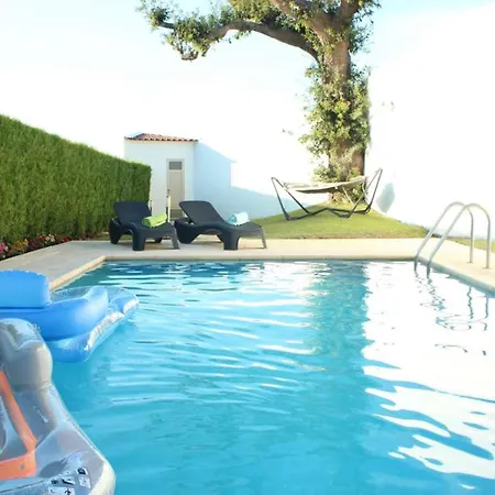 Quaint & Peaceful 3 Bedrooms Mycenaean Private Pool Villa Barcelos