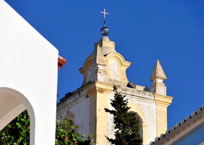 Quaint & Peaceful 3 Bedrooms Mycenaean Private Pool