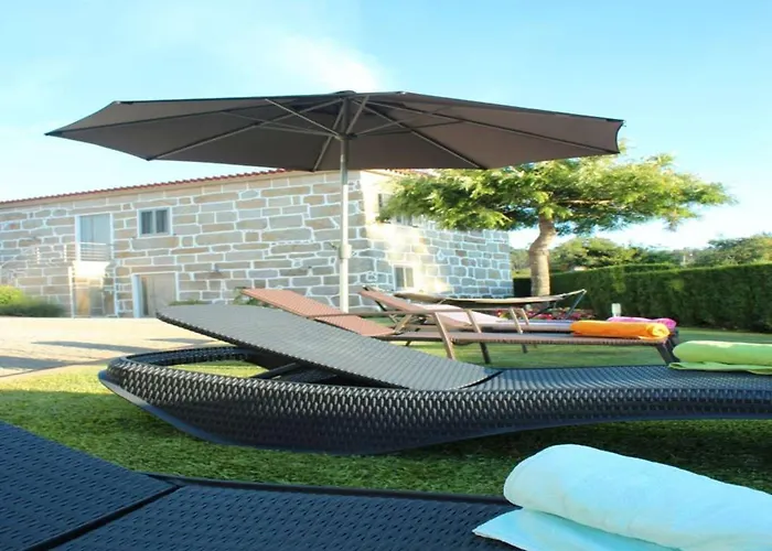 Quaint & Peaceful 3 Bedrooms Mycenaean Private Pool Villa Barcelos